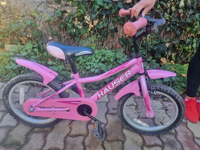 Hauser Puma rózsaszín 16-os gyerek kerékpár Hauser Puma rózsaszín 16-os gyerek kerékpár